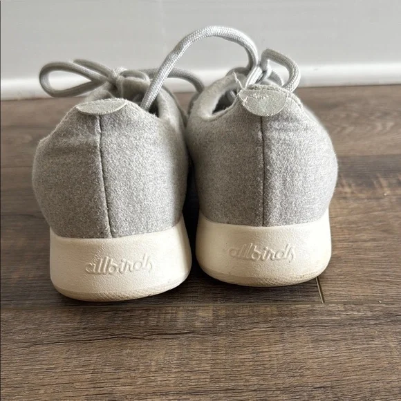 Allbirds Light Gray Casual Sneakers - Picture 4 of 7
